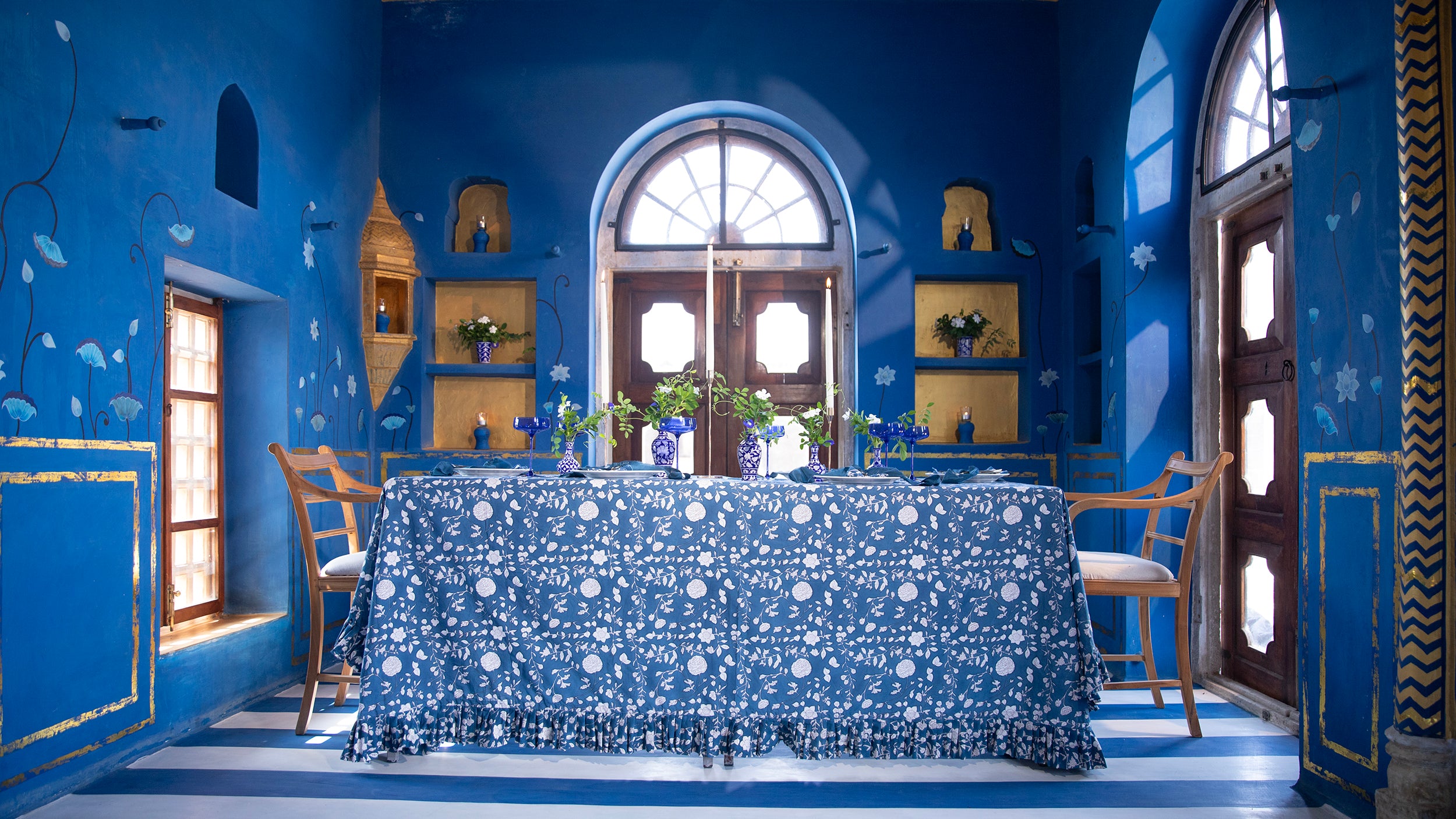 Indigo Blue Tablescape