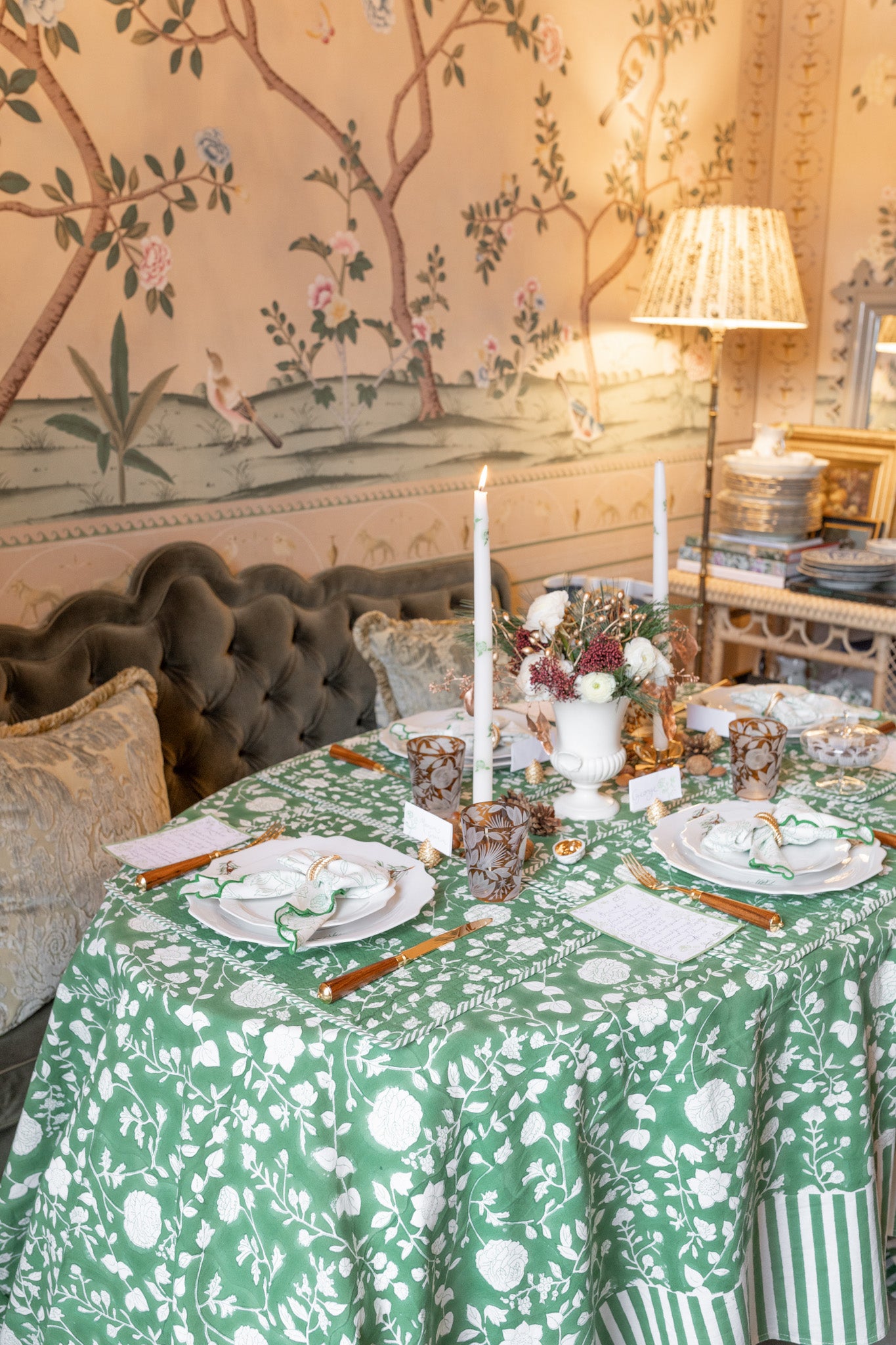 Festive tablescape by Rosanna Falconer at Bonadea